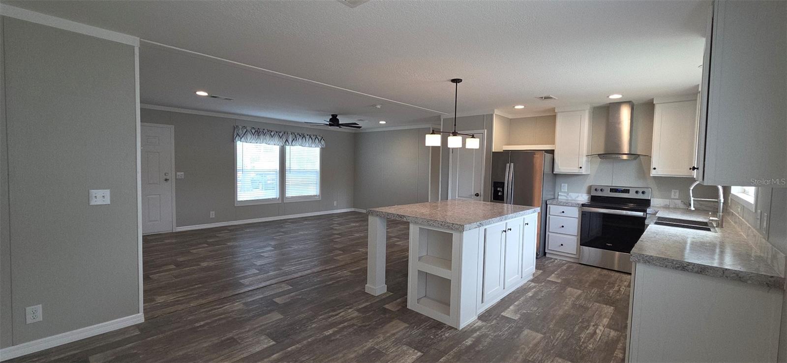 PARKWOOD ACRES - Residential