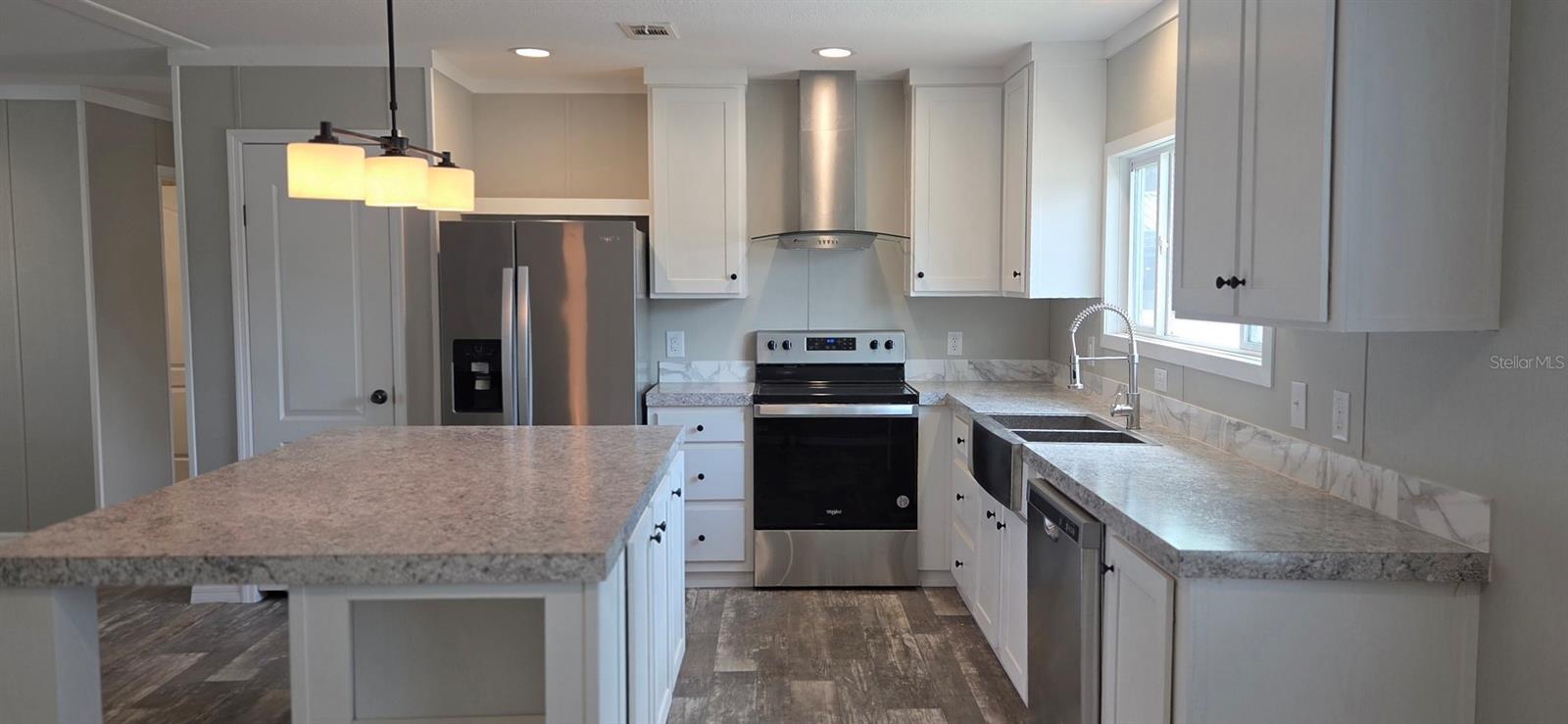 PARKWOOD ACRES - Residential