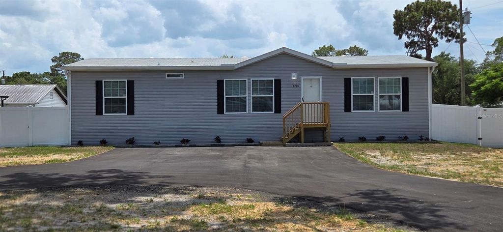Photo of 9708 Andy Drive, Hudson, FL 34669 (MLS # W7885829)