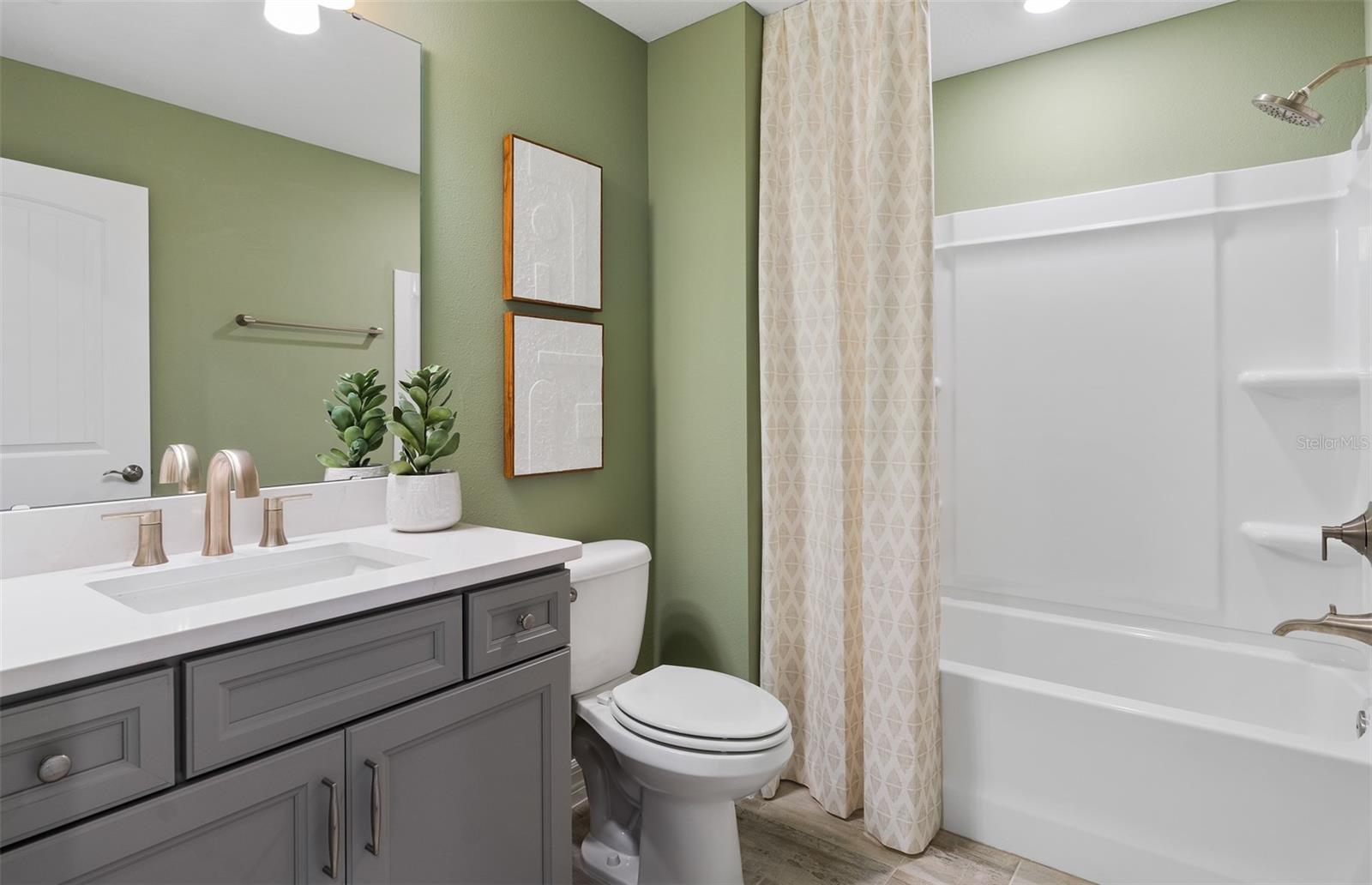 WILLOW RIDGE - Residential