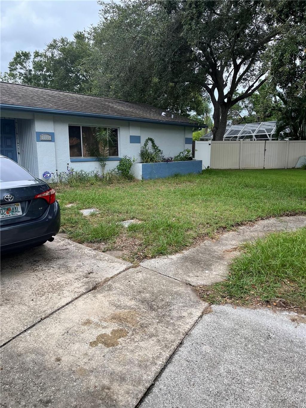 Photo of 11894 91st Terrace, Seminole, FL 33772 (MLS # O6354930)