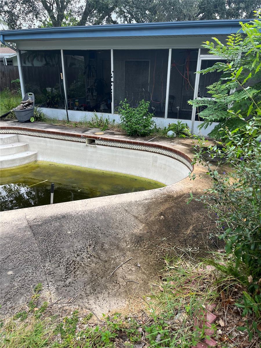 SEMINOLE GROVE ESTS EAST ADD - Residential