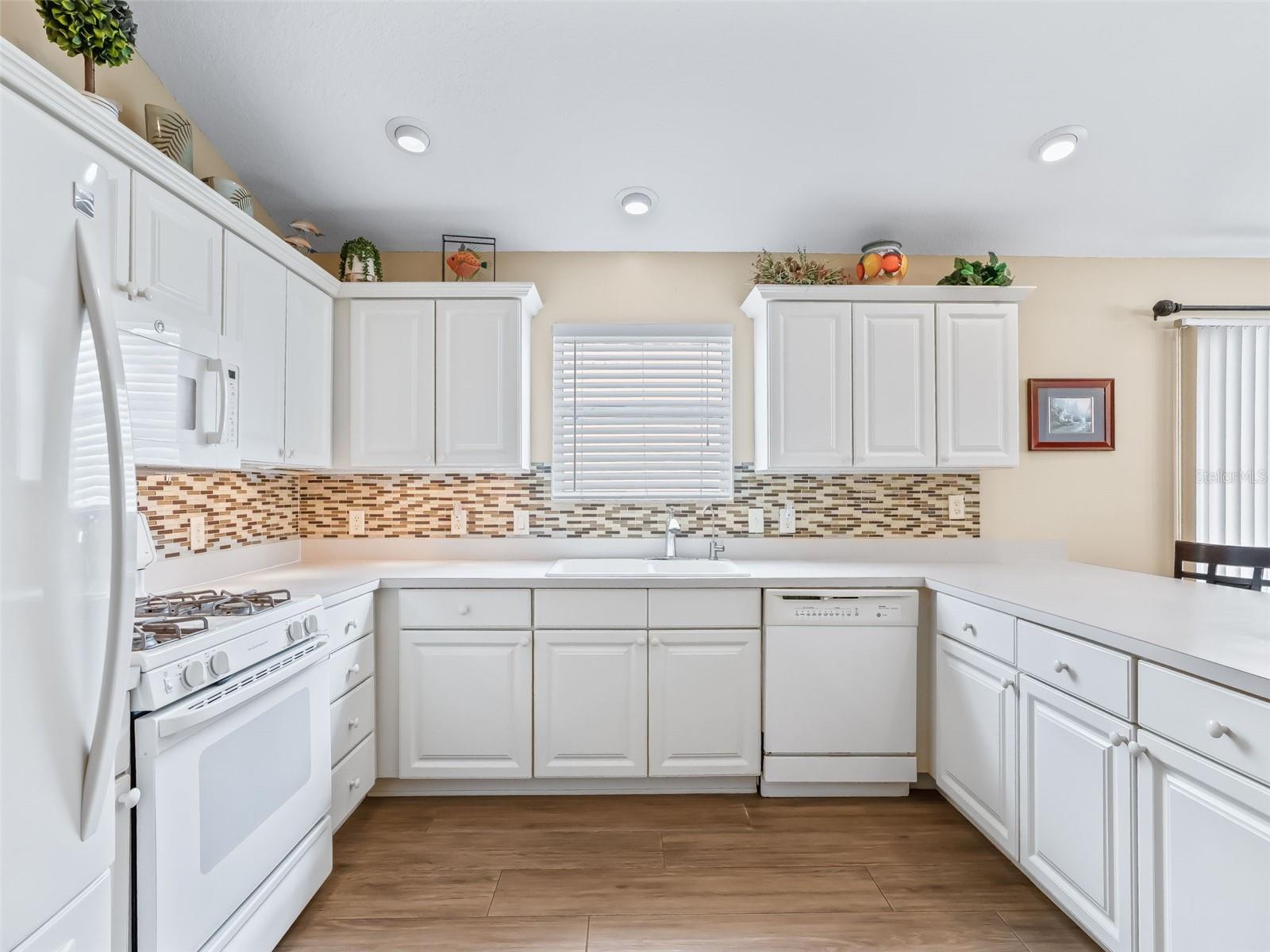 VILLAGES OF SUMTER CARLTON VILLAS - Residential