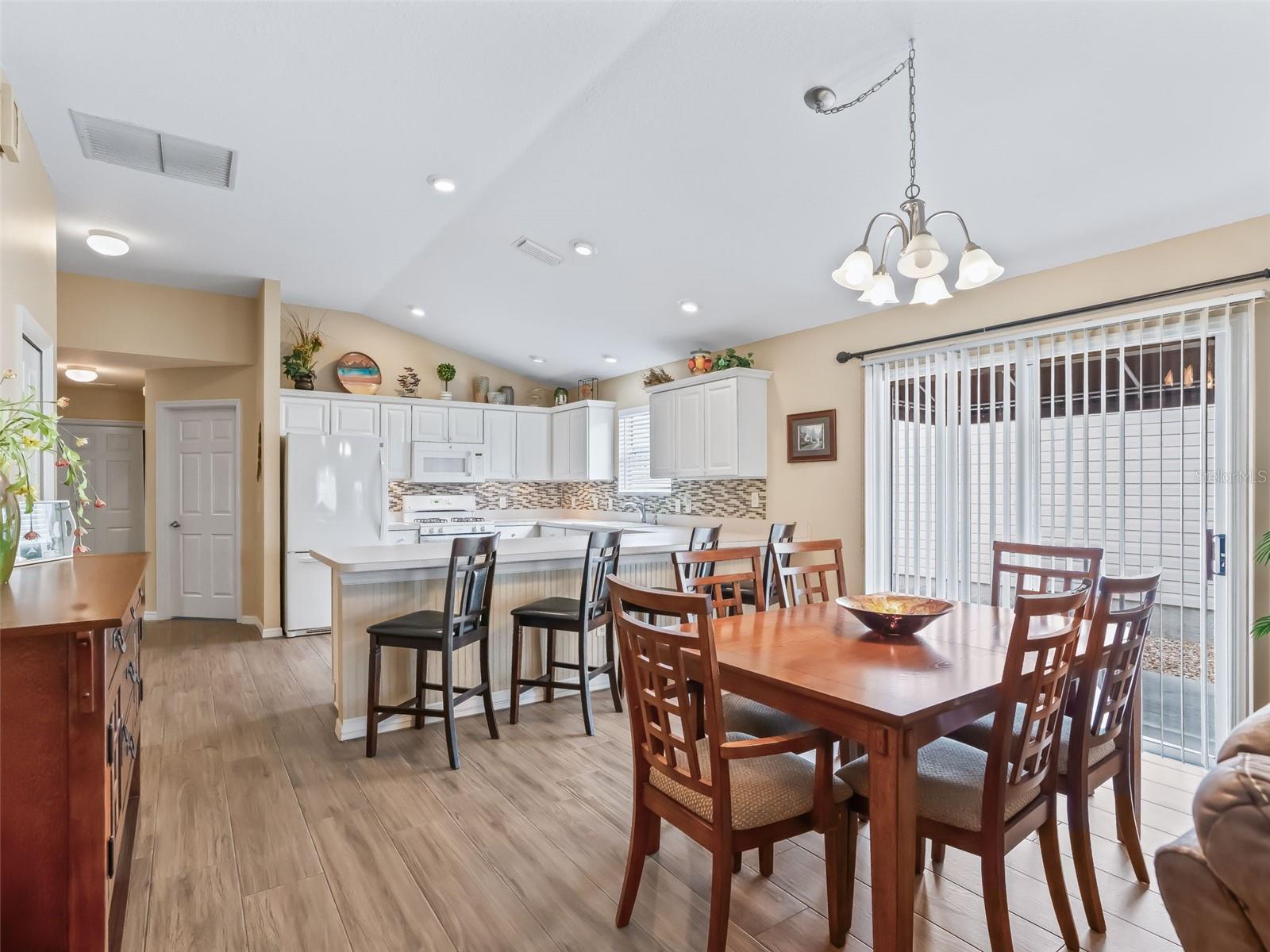 VILLAGES OF SUMTER CARLTON VILLAS - Residential