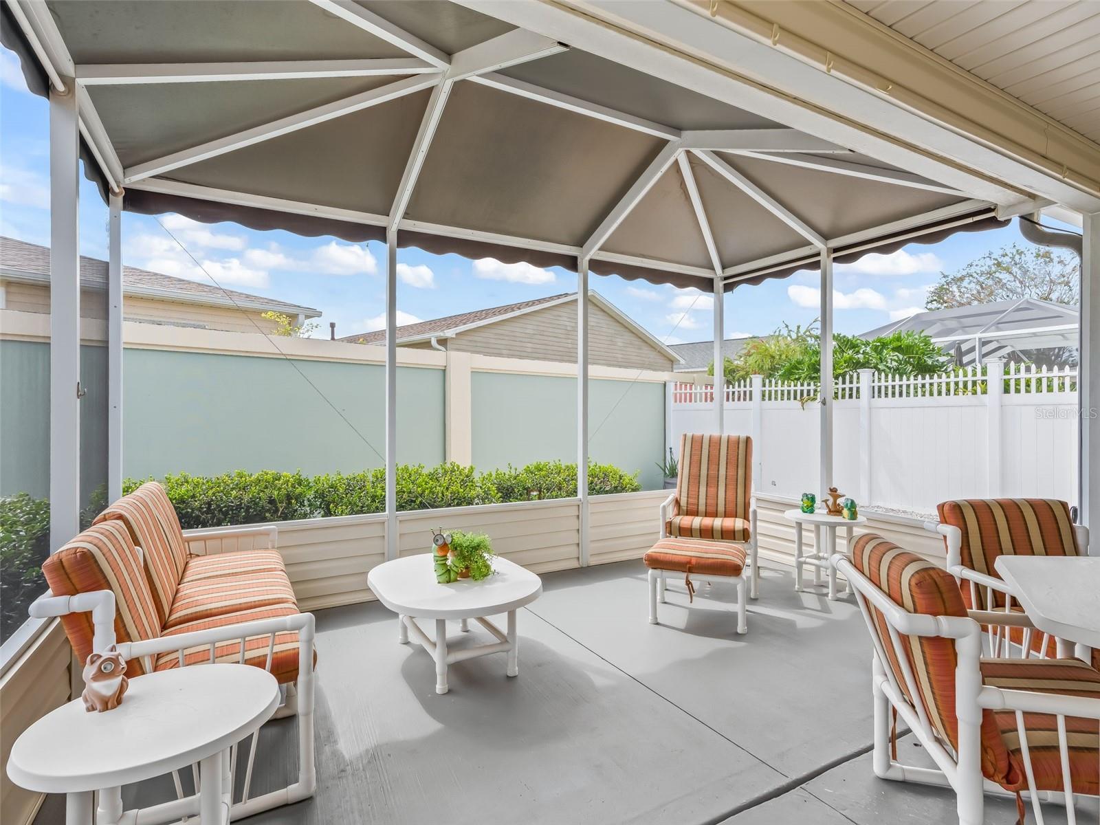 VILLAGES OF SUMTER CARLTON VILLAS - Residential