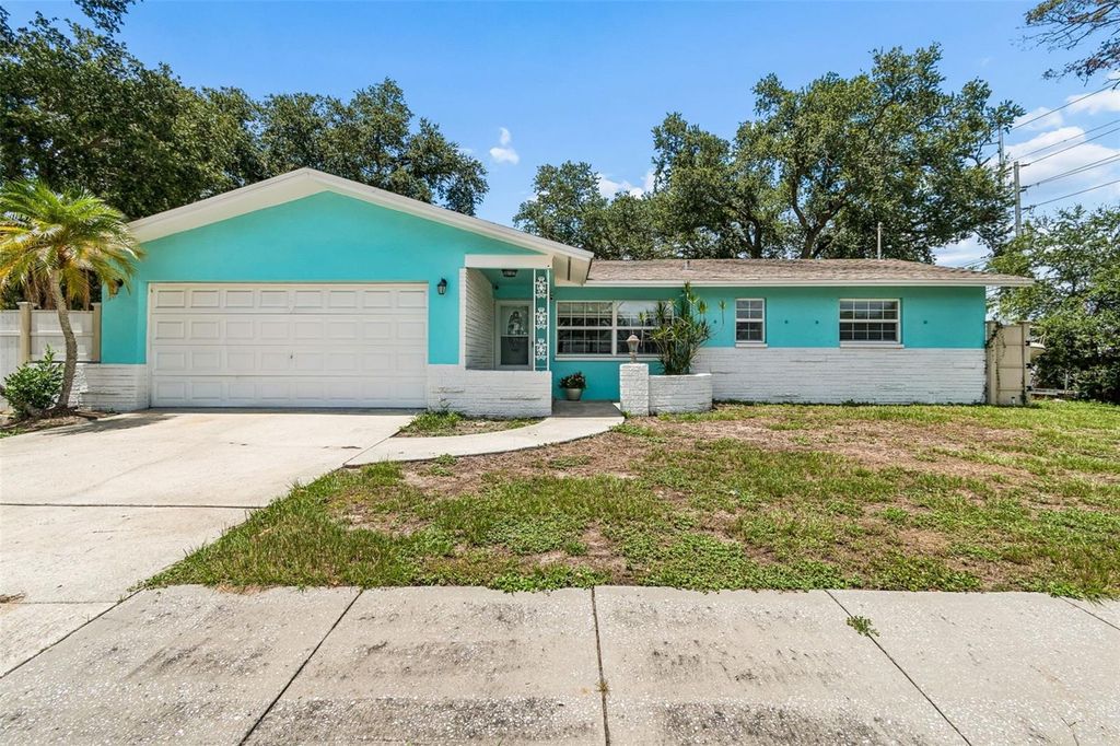 Photo of 1478 Croydon Drive, Clearwater, FL 33756 (MLS # TB8521295)