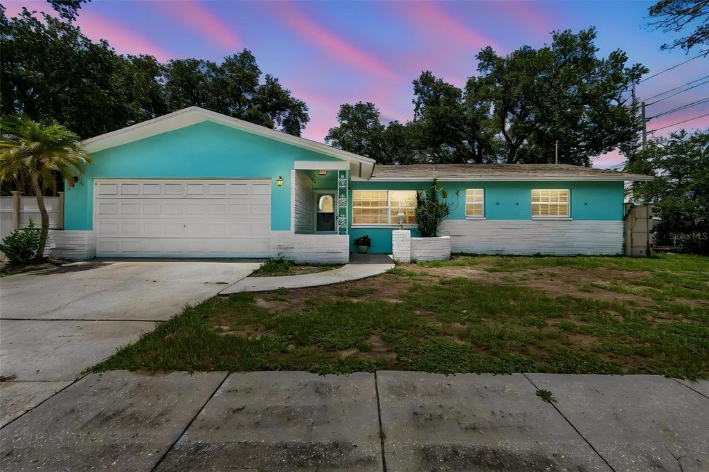 Photo of 1478 Croydon Drive, Clearwater, FL 33756 (MLS # TB8521295)
