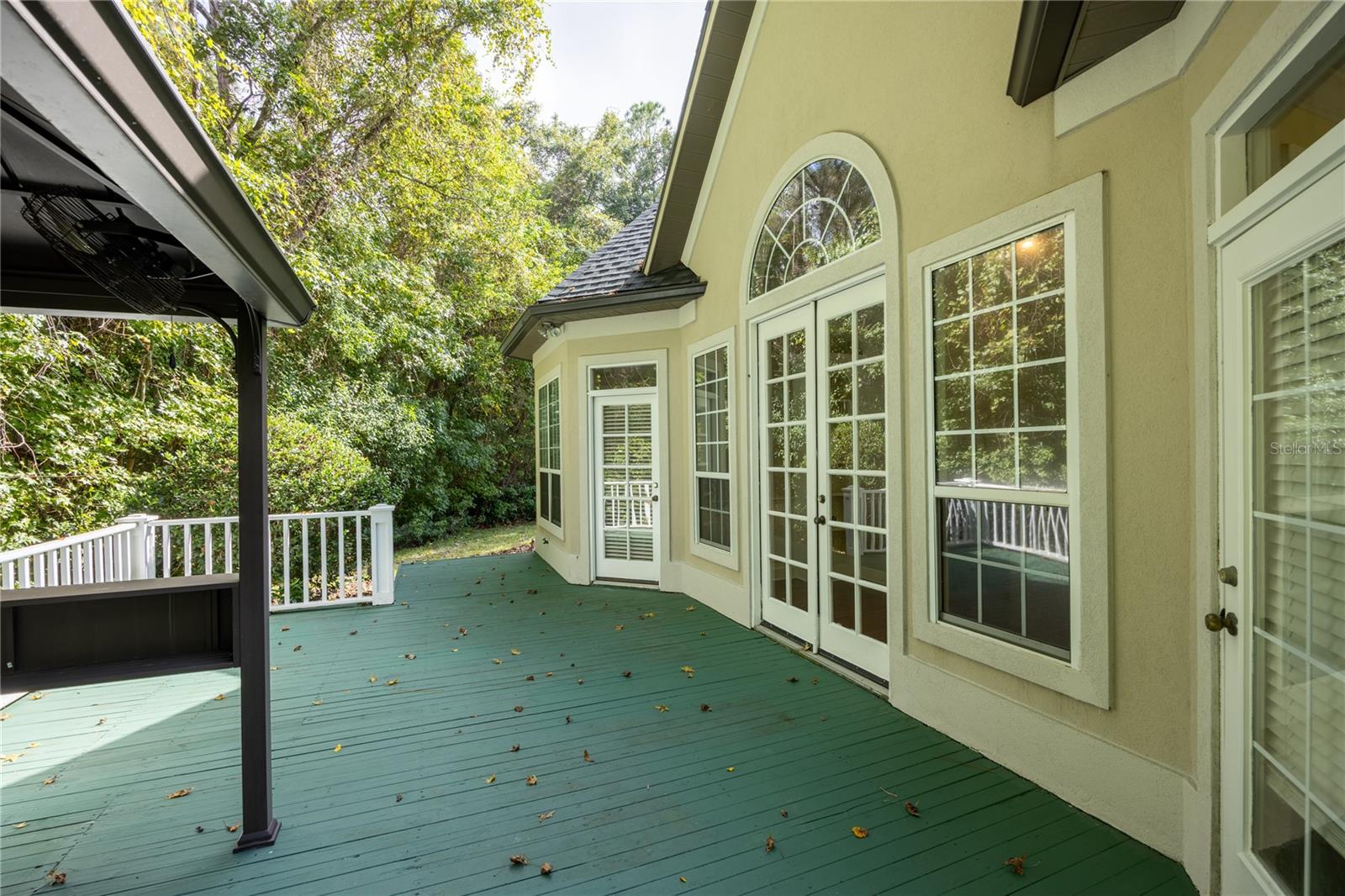 HUNTINGTON PH II - Residential