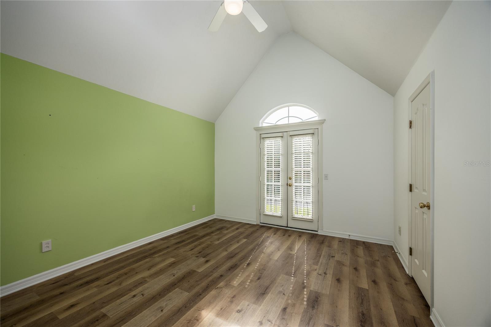 HUNTINGTON PH II - Residential