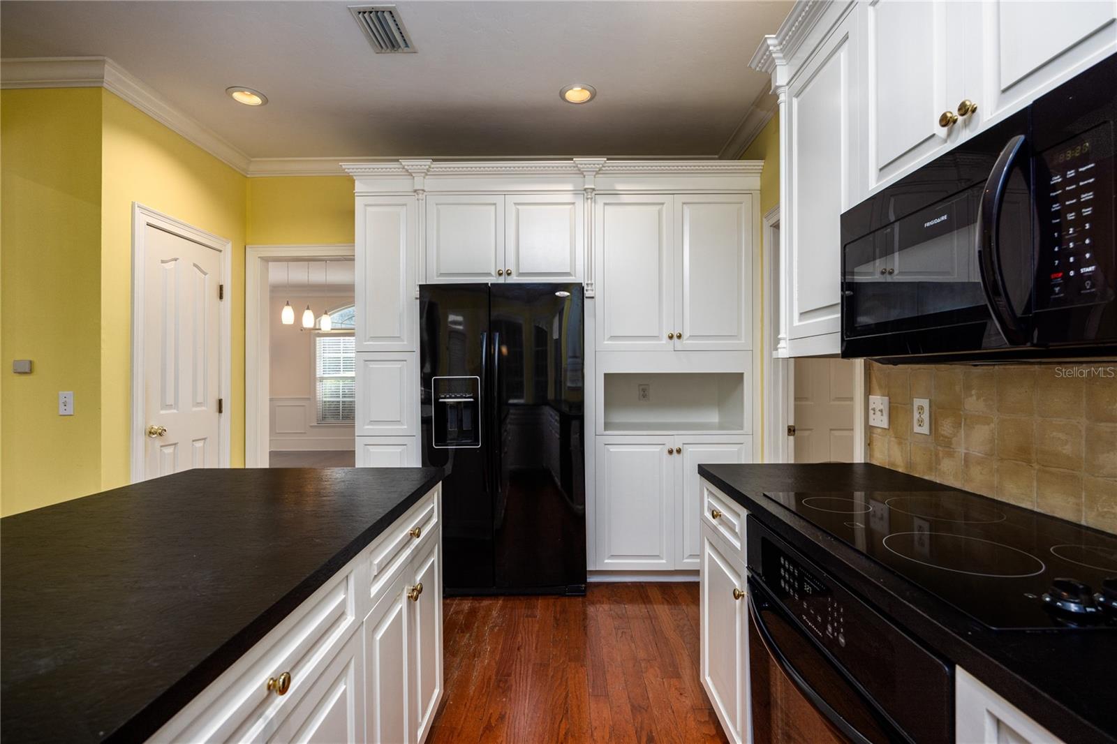 HUNTINGTON PH II - Residential