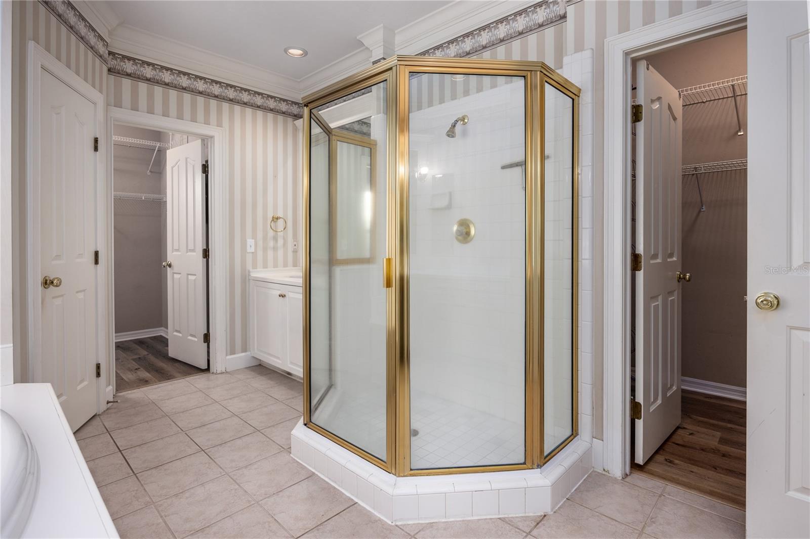 HUNTINGTON PH II - Residential