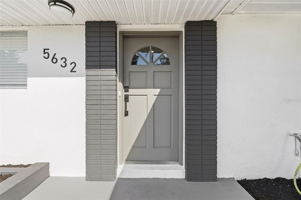 Photo of 5632 Espanola Avenue, North Port, FL 34287 (MLS # OM721590)