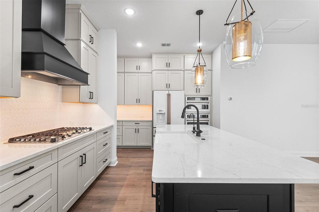 Photo of 1619 S Osceola Avenue, Orlando, FL 32806 (MLS # O6402265)