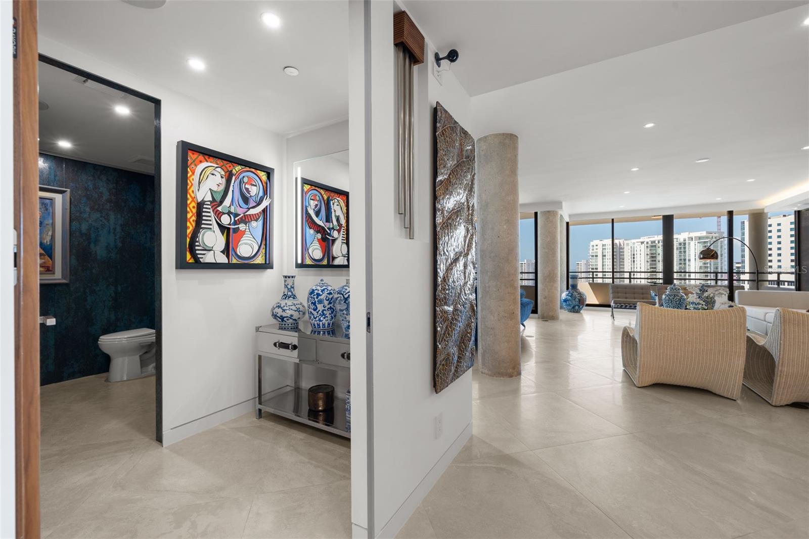 BAY PLAZA - Residential