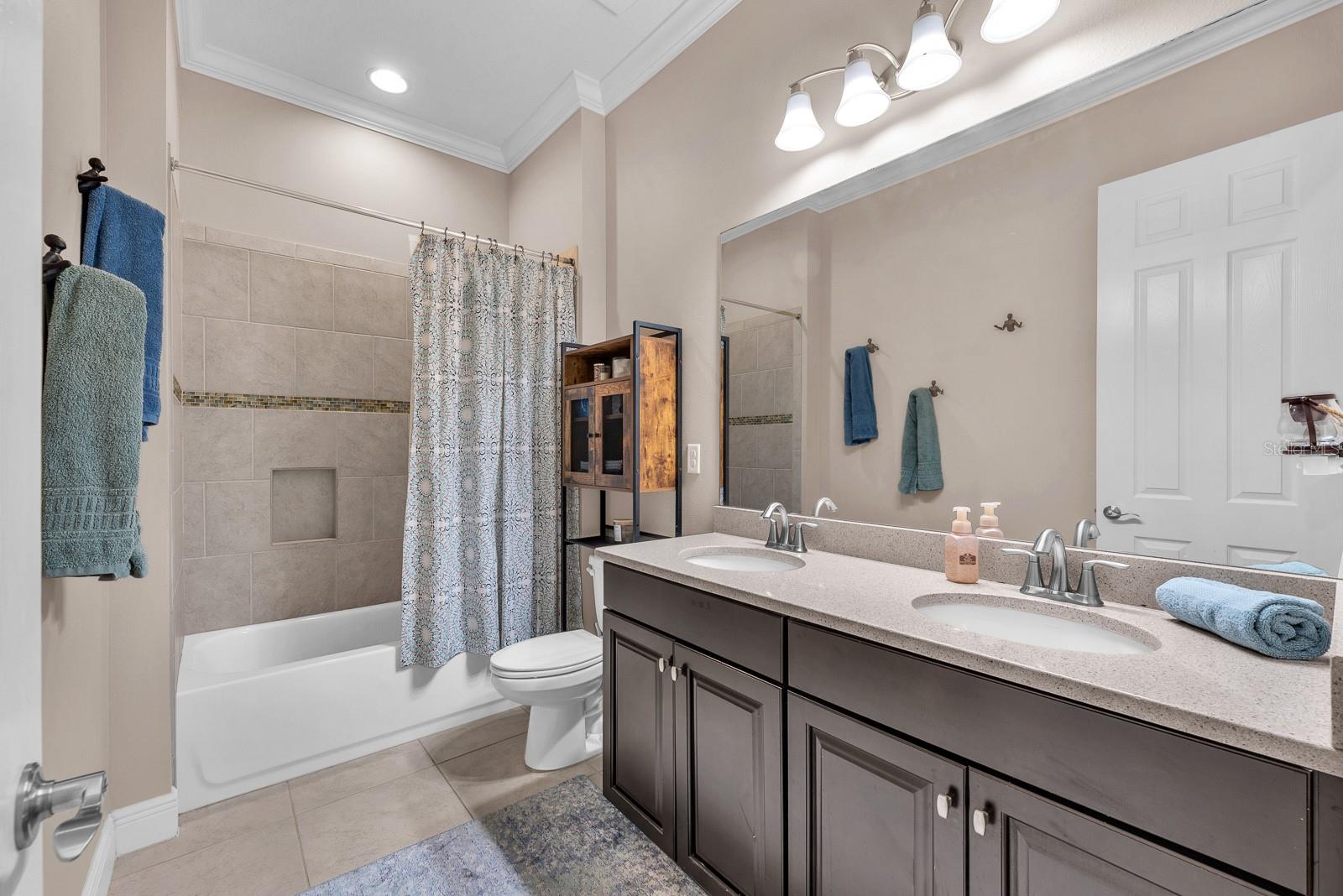 FISHHAWK RANCH WEST PH 1B/1C - Residential
