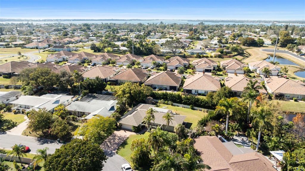 Photo of 1306 70th Street W, Bradenton, FL 34209 (MLS # A4680933)