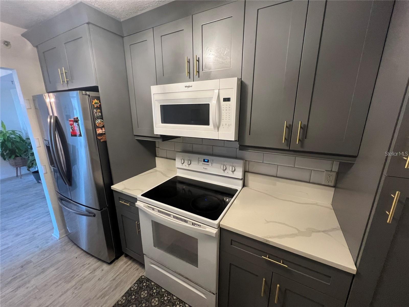 THE PARKLAND A CONDO - Residential