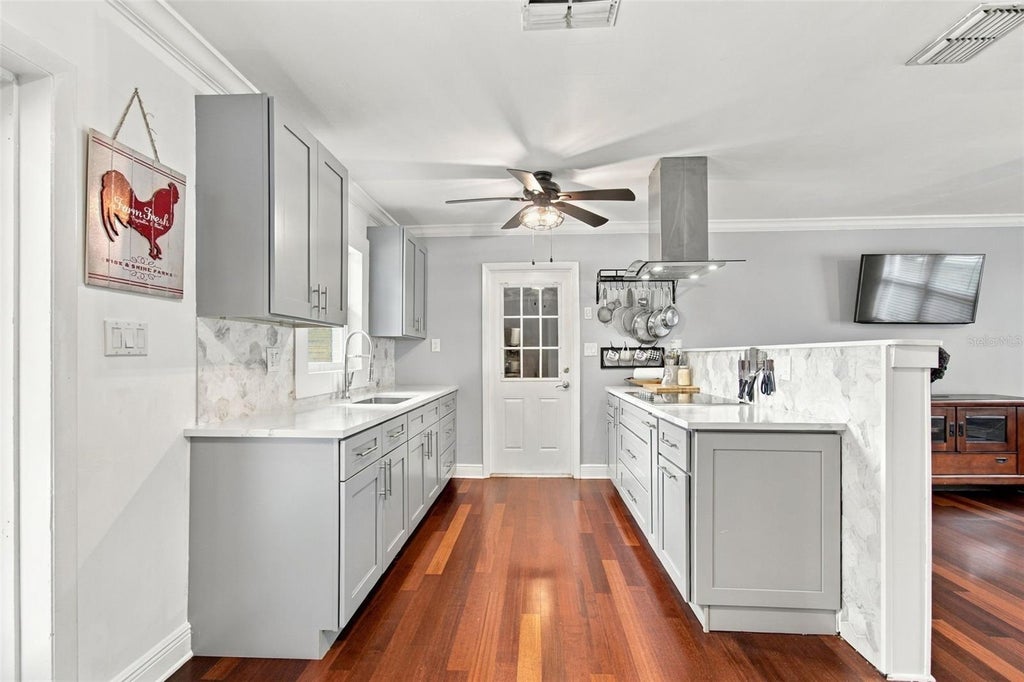 Photo of 11442 86th Avenue, Seminole, FL 33772 (MLS # TB8556455)