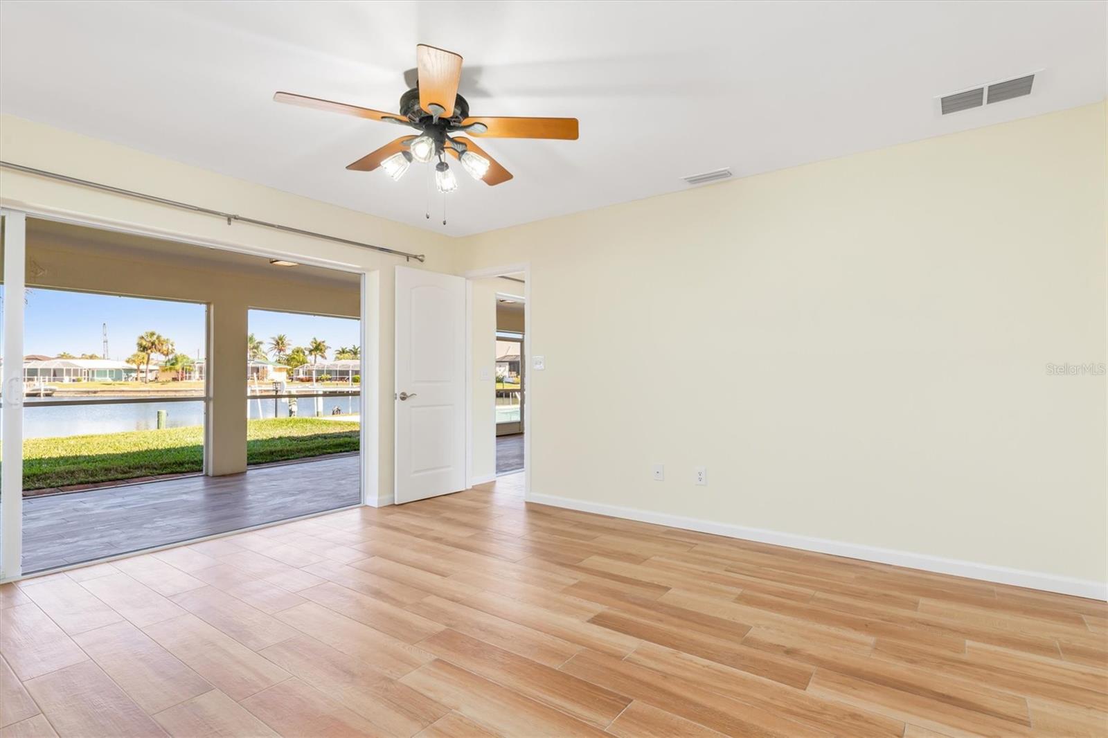 PUNTA GORDA ISLES SEC 05 - Residential
