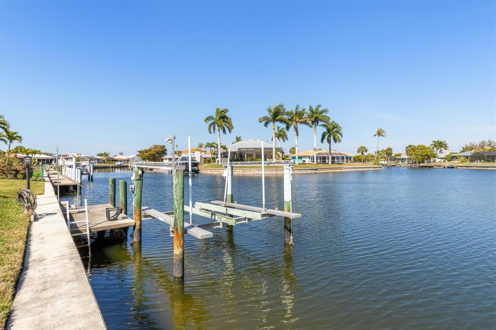 PUNTA GORDA ISLES SEC 05 - Residential