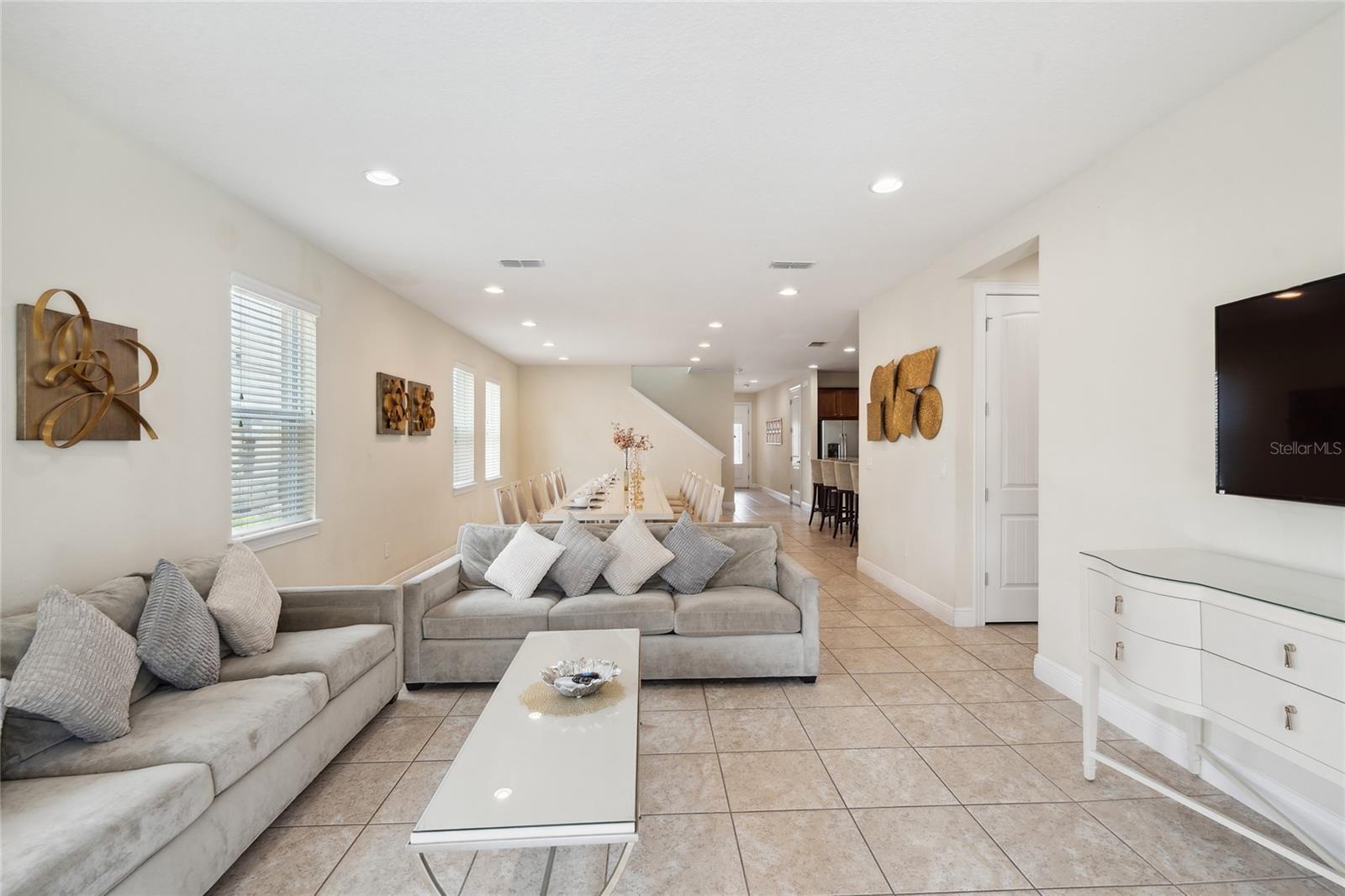 REUNION WEST PH 1 WEST & AMENT CTR RPLT - Residential