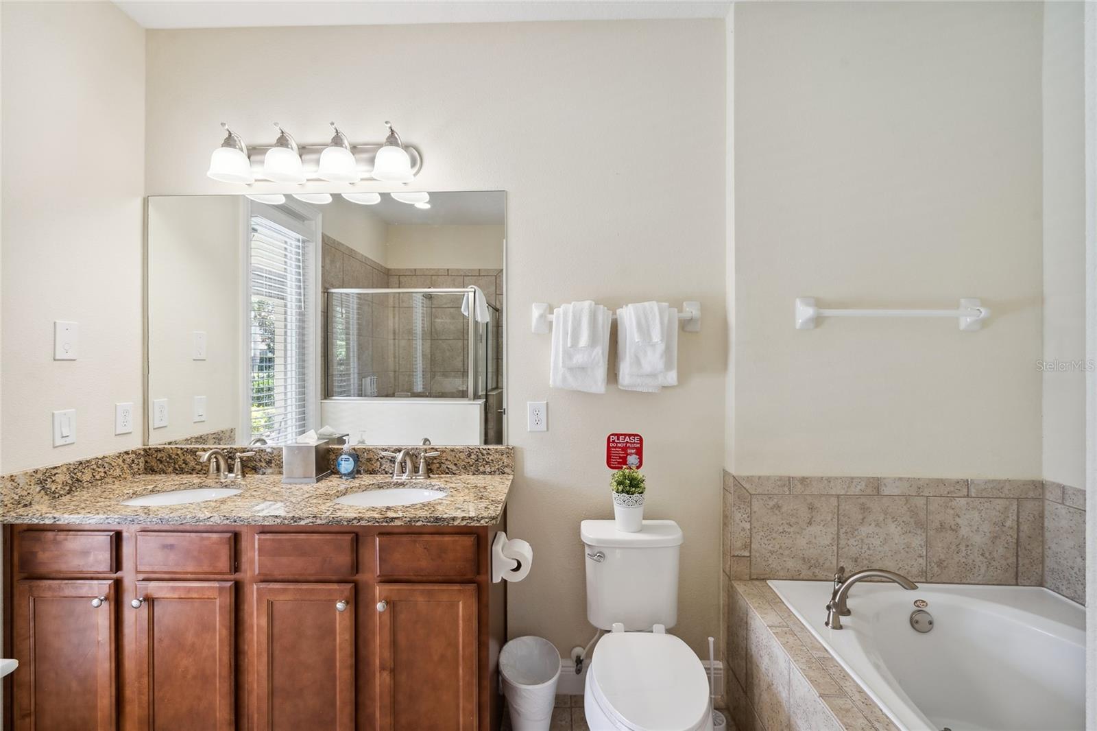 REUNION WEST PH 1 WEST & AMENT CTR RPLT - Residential