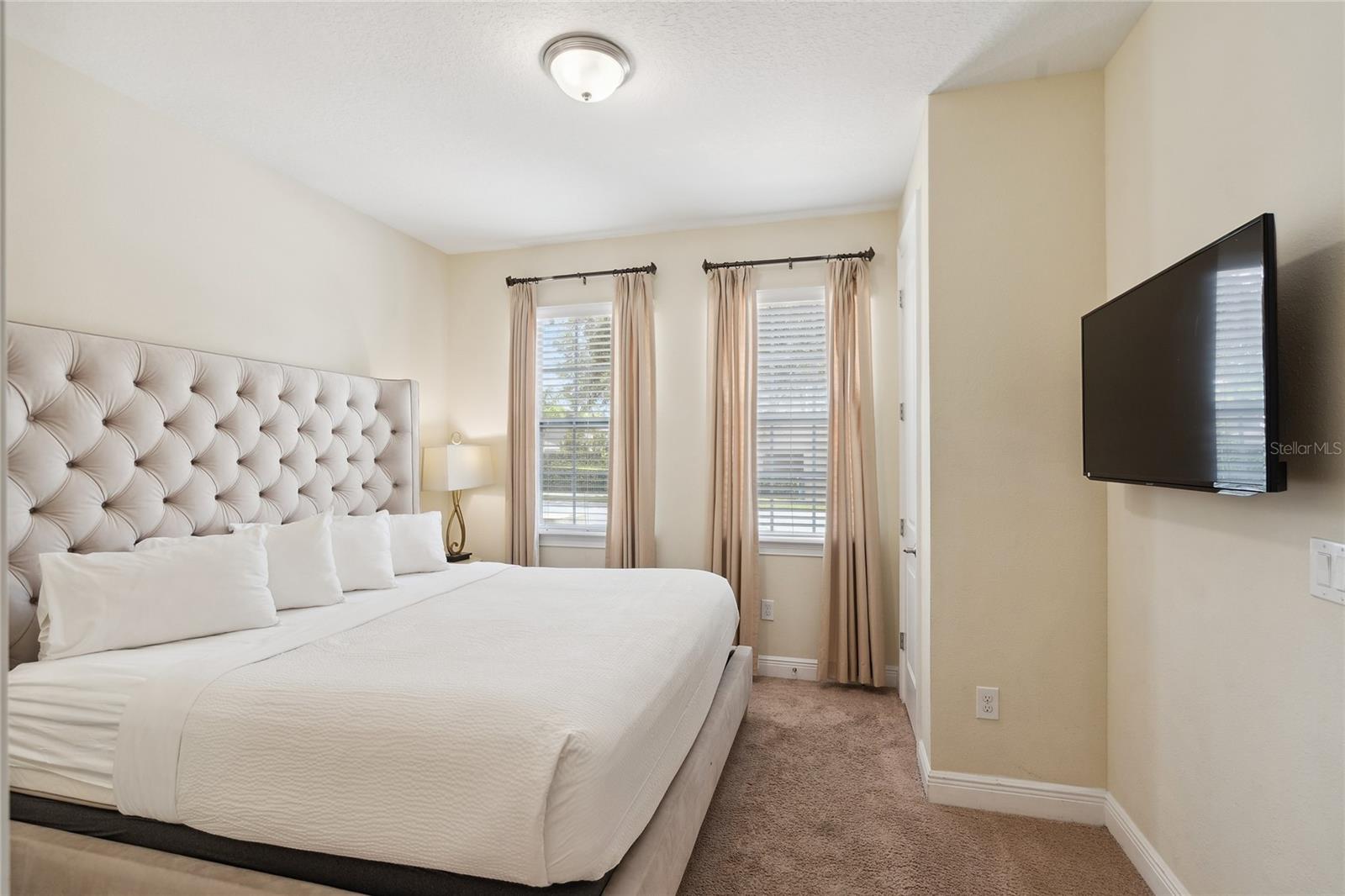 REUNION WEST PH 1 WEST & AMENT CTR RPLT - Residential