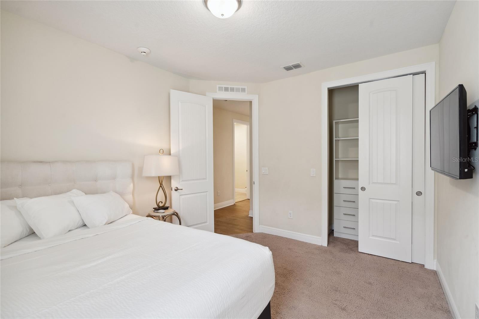 REUNION WEST PH 1 WEST & AMENT CTR RPLT - Residential