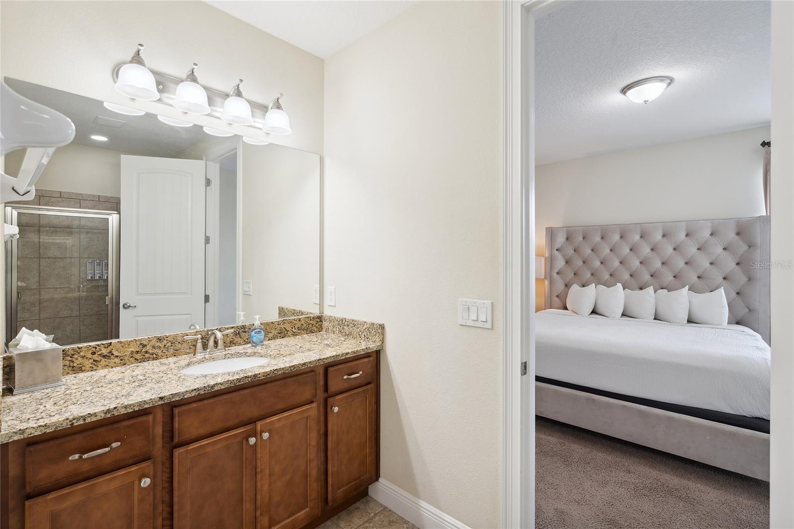 REUNION WEST PH 1 WEST & AMENT CTR RPLT - Residential