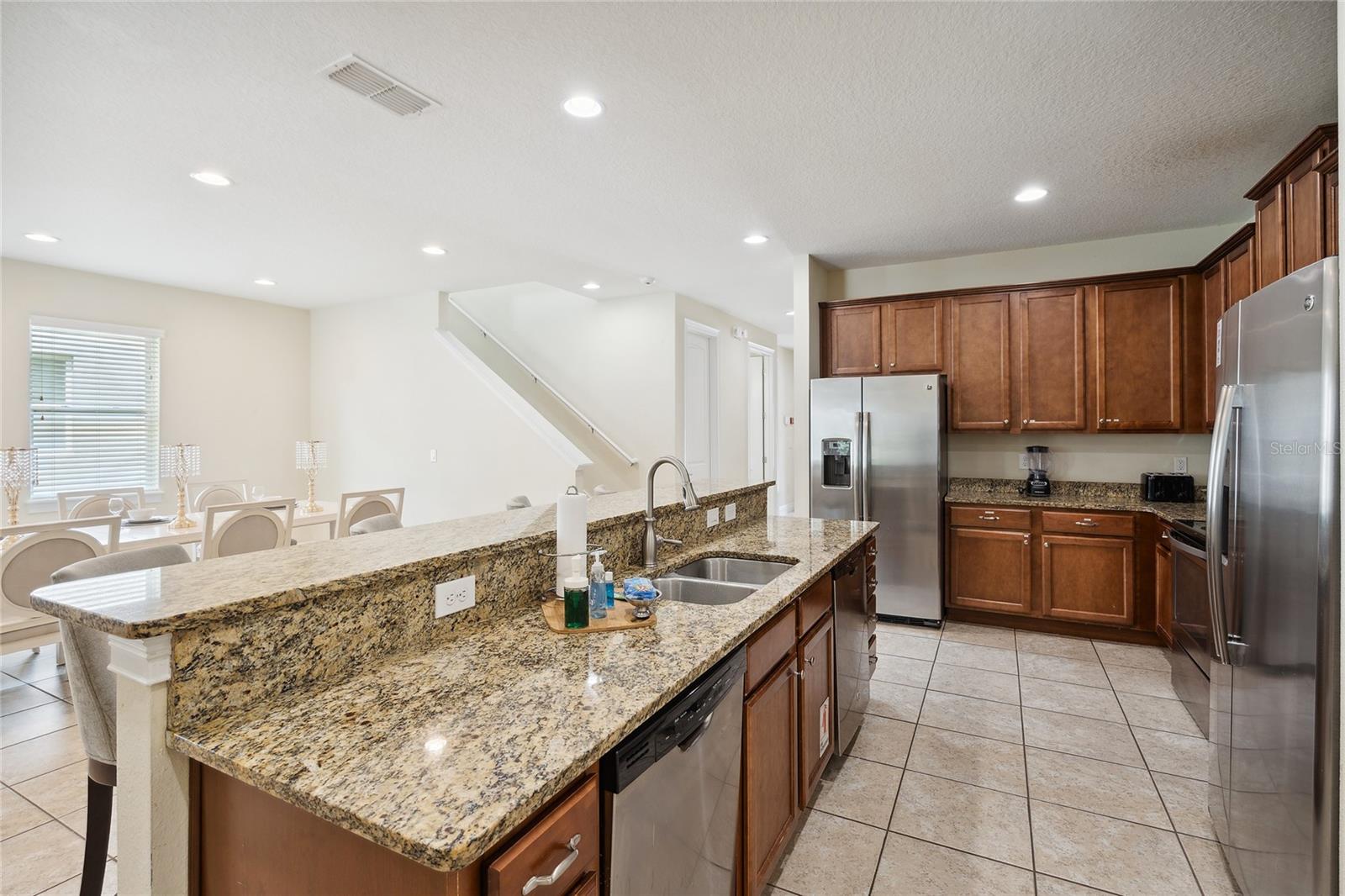 REUNION WEST PH 1 WEST & AMENT CTR RPLT - Residential