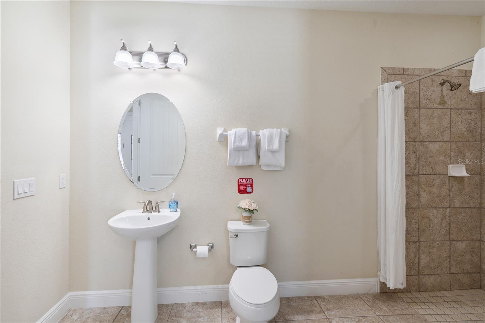 REUNION WEST PH 1 WEST & AMENT CTR RPLT - Residential