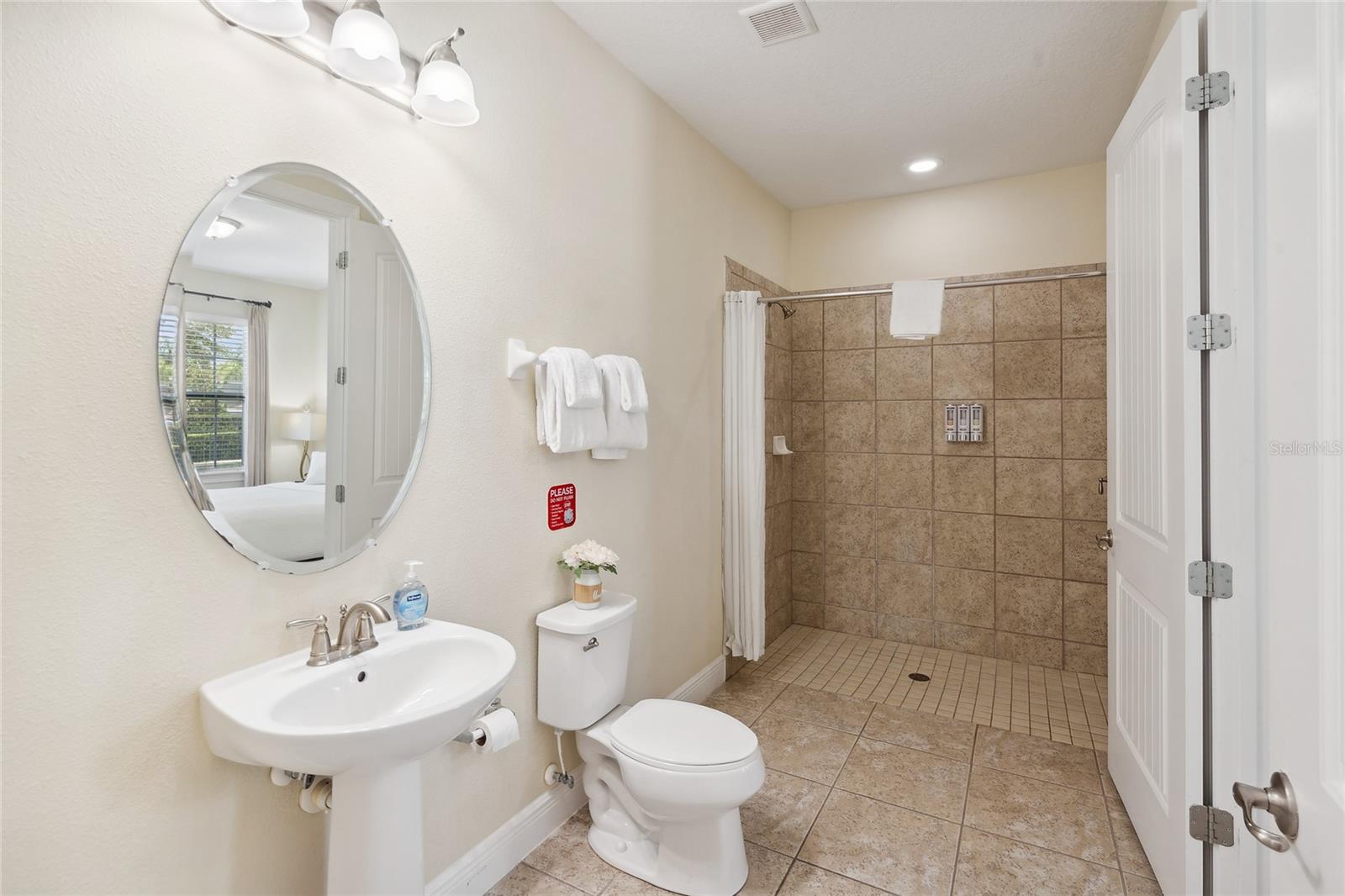 REUNION WEST PH 1 WEST & AMENT CTR RPLT - Residential