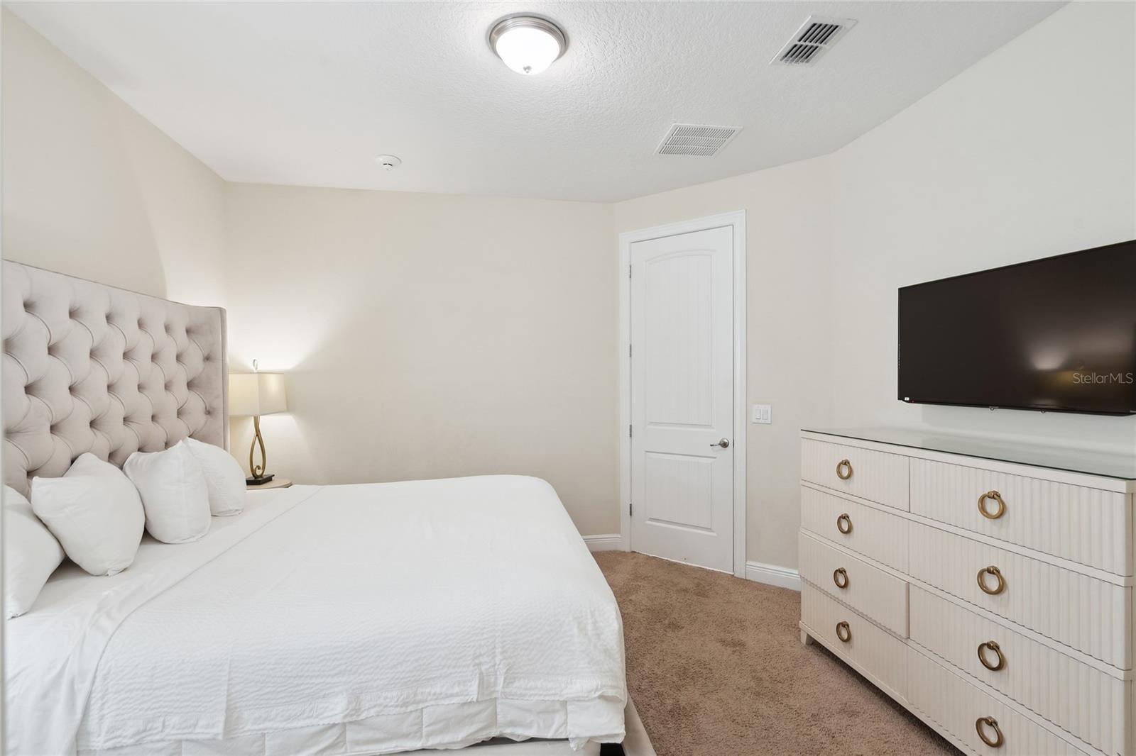 REUNION WEST PH 1 WEST & AMENT CTR RPLT - Residential