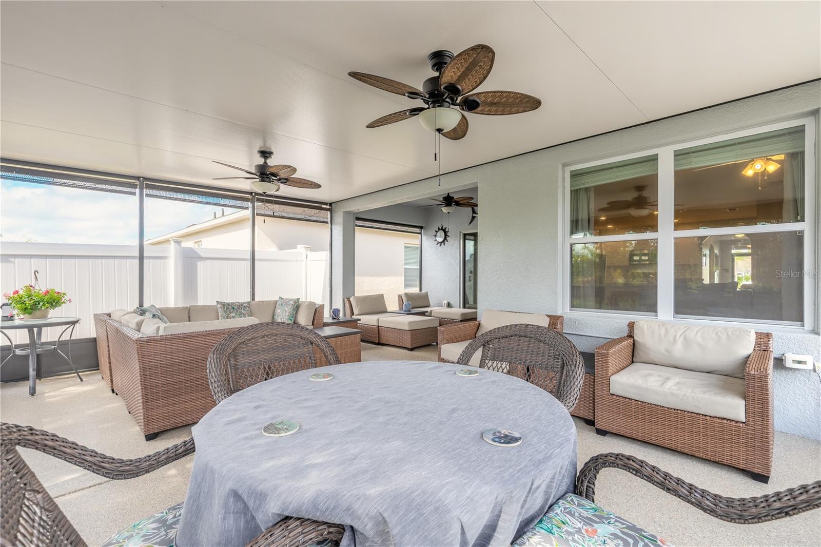 SABAL LAKES - Residential