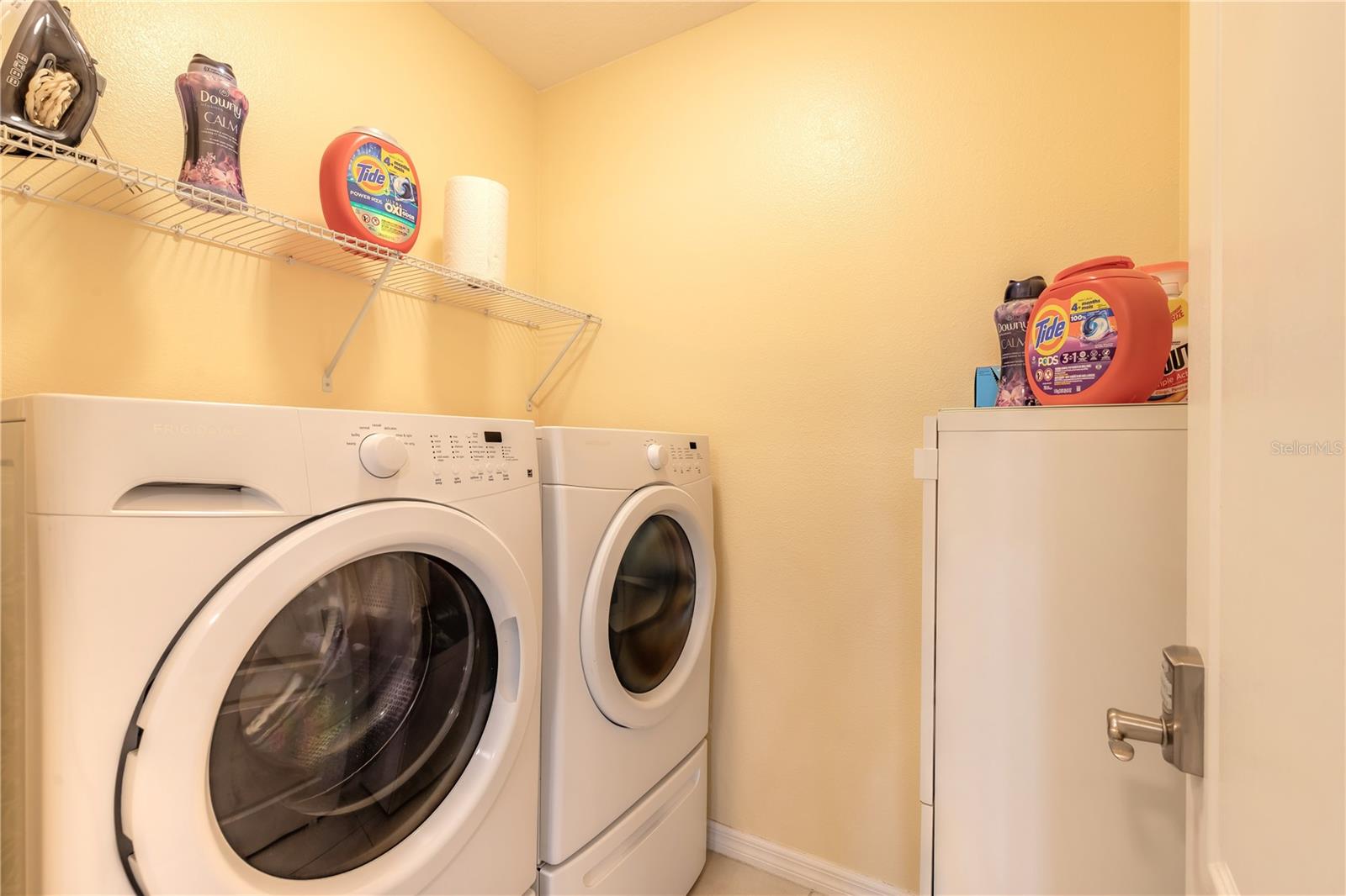 SABAL LAKES - Residential