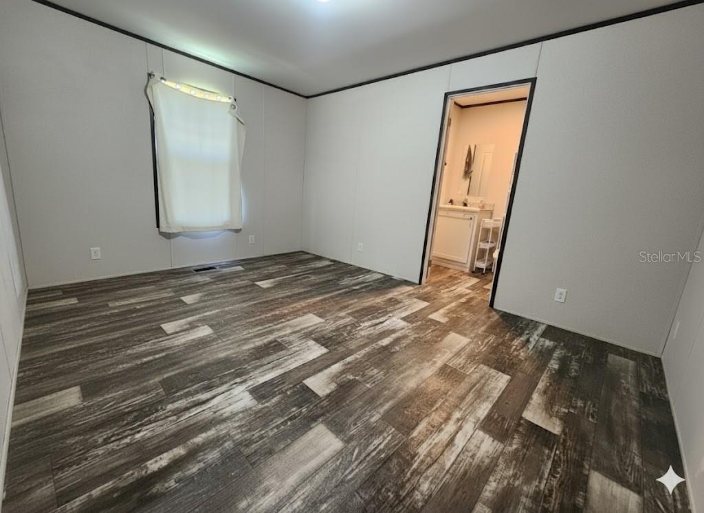 LAKE VIEW MANOR - Residential