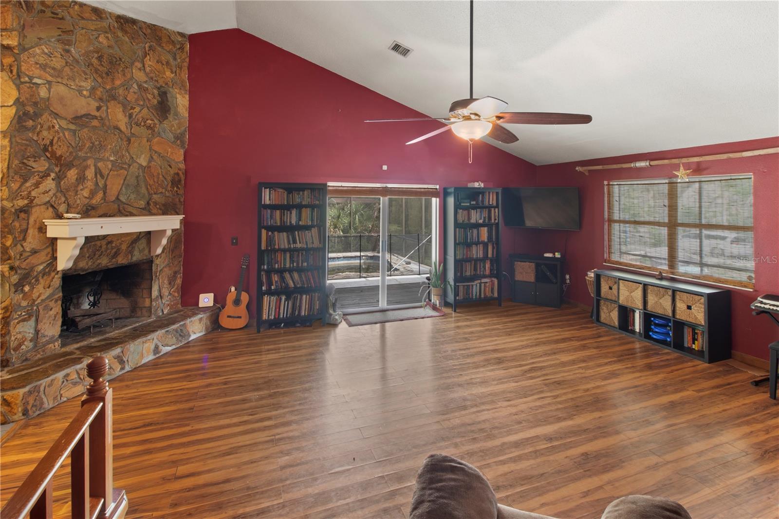 RIVER PALMS - Residential