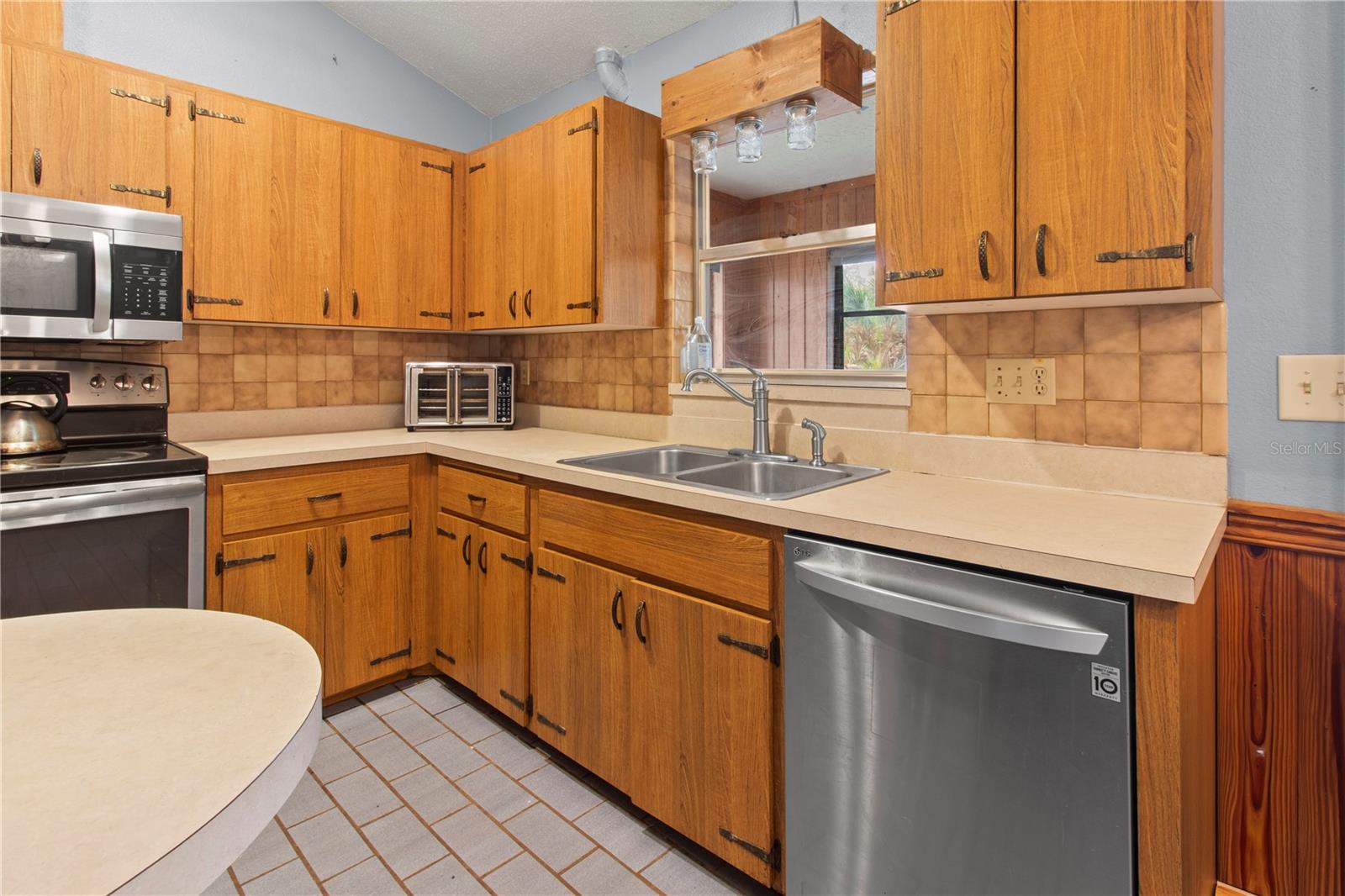 RIVER PALMS - Residential