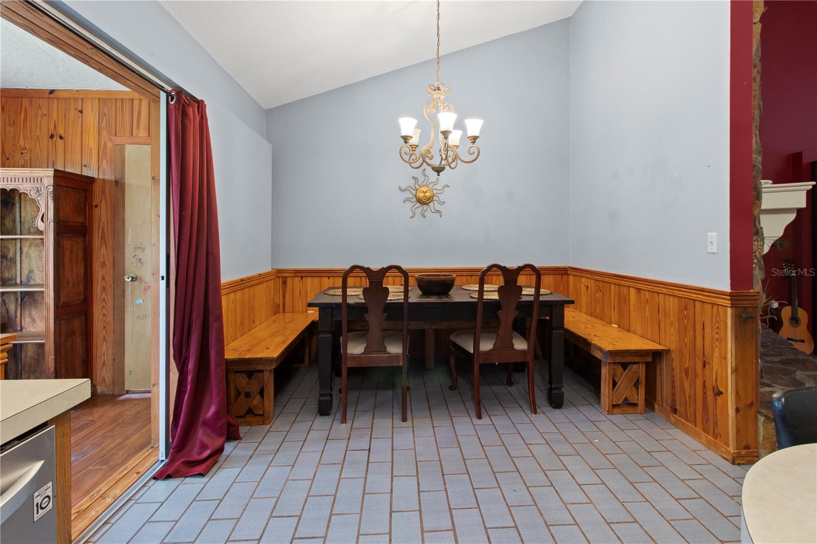 RIVER PALMS - Residential