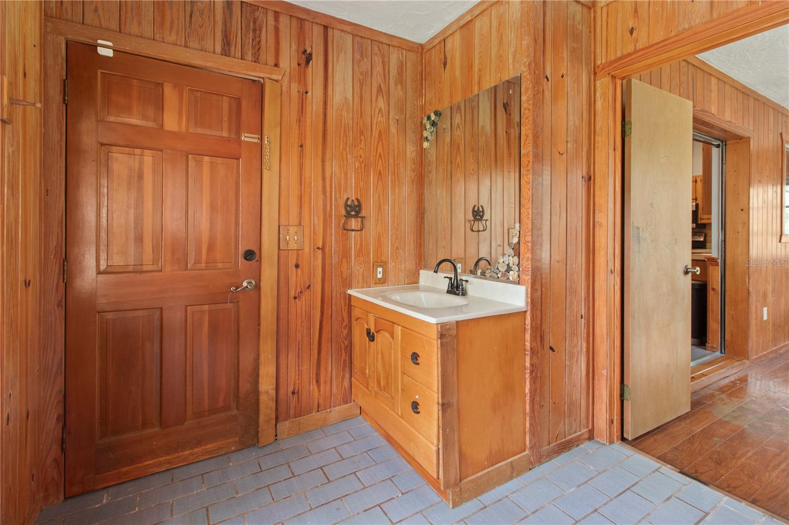 RIVER PALMS - Residential