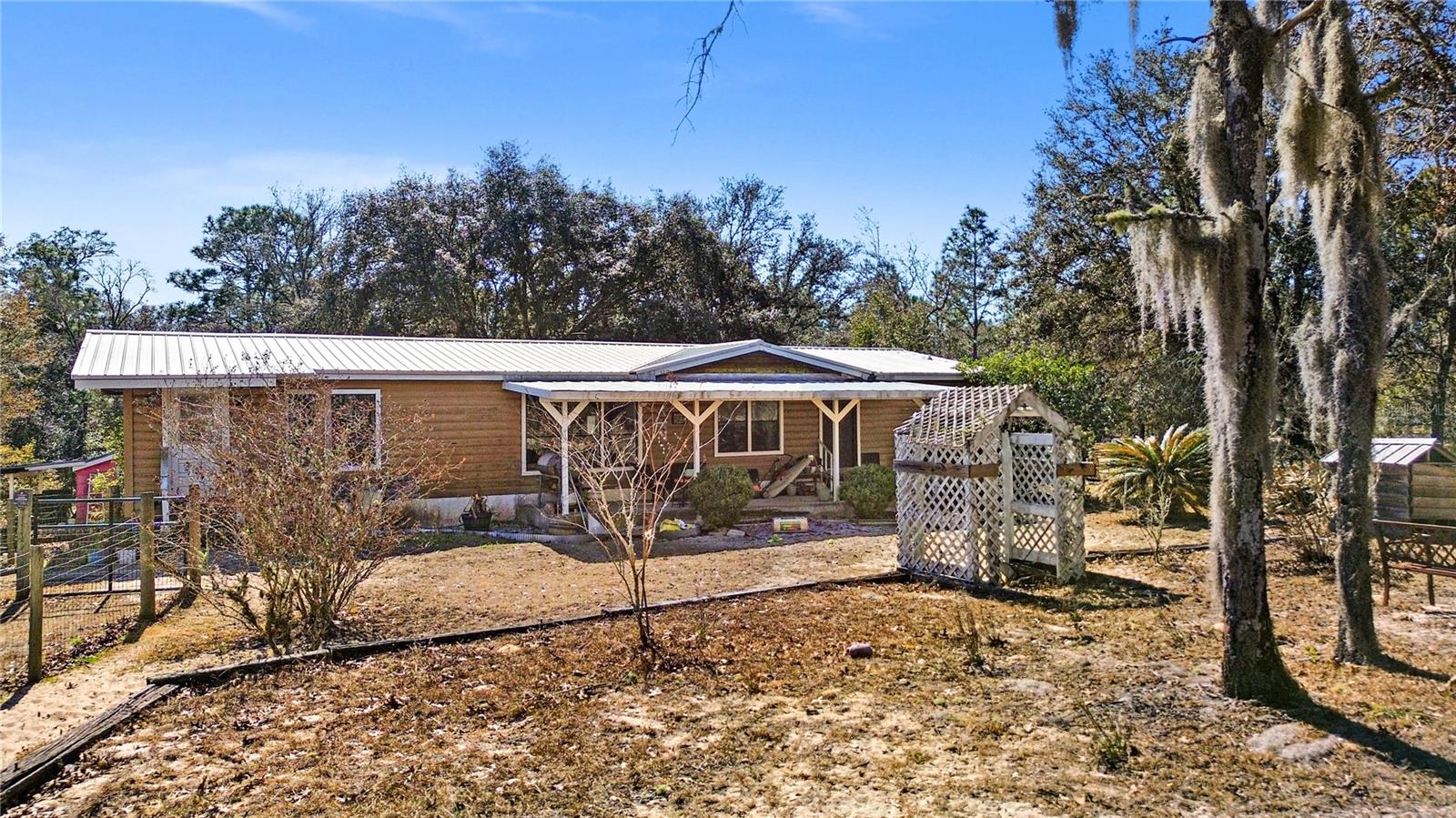 WILLISTON HLNDS - Residential