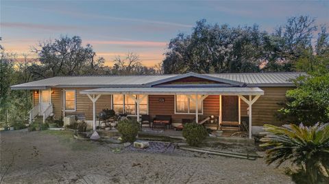 Photo of 14930 SE 2nd Lane, Williston, FL 32696 (MLS # OM720765)