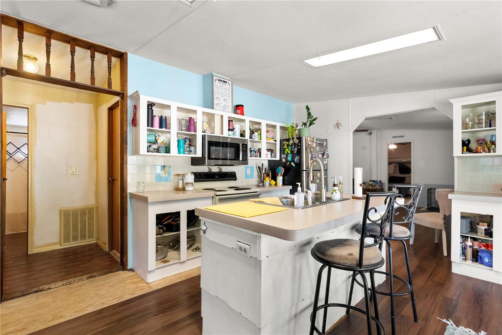 WILLISTON HLNDS - Residential