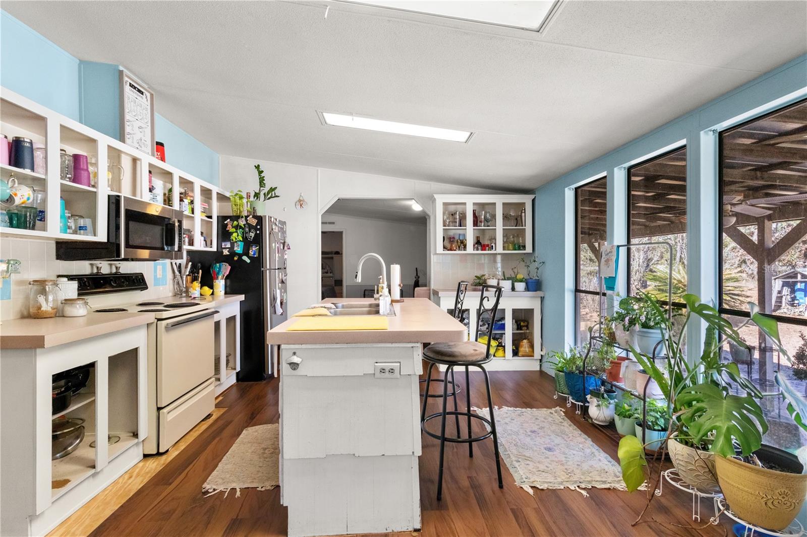 WILLISTON HLNDS - Residential