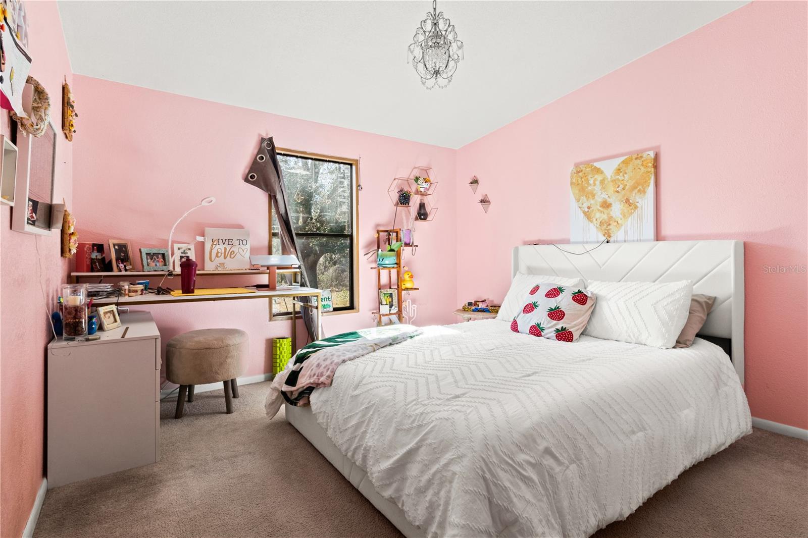 WILLISTON HLNDS - Residential