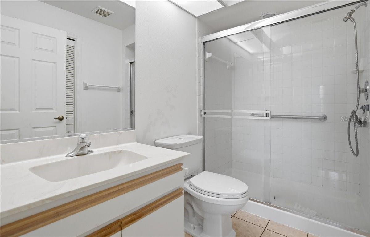 SHEFFIELD GREENE - Residential