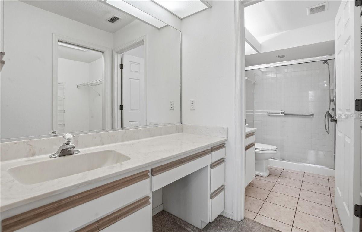 SHEFFIELD GREENE - Residential