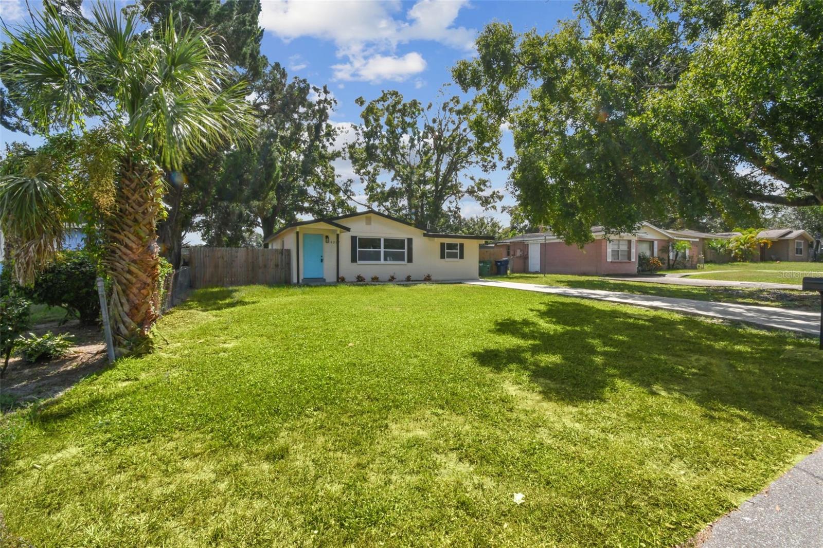 SULTANA GLADE - Residential