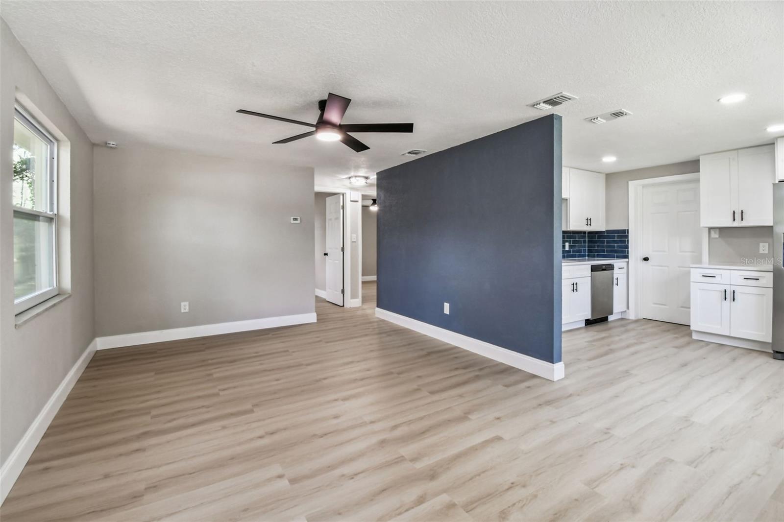 SULTANA GLADE - Residential