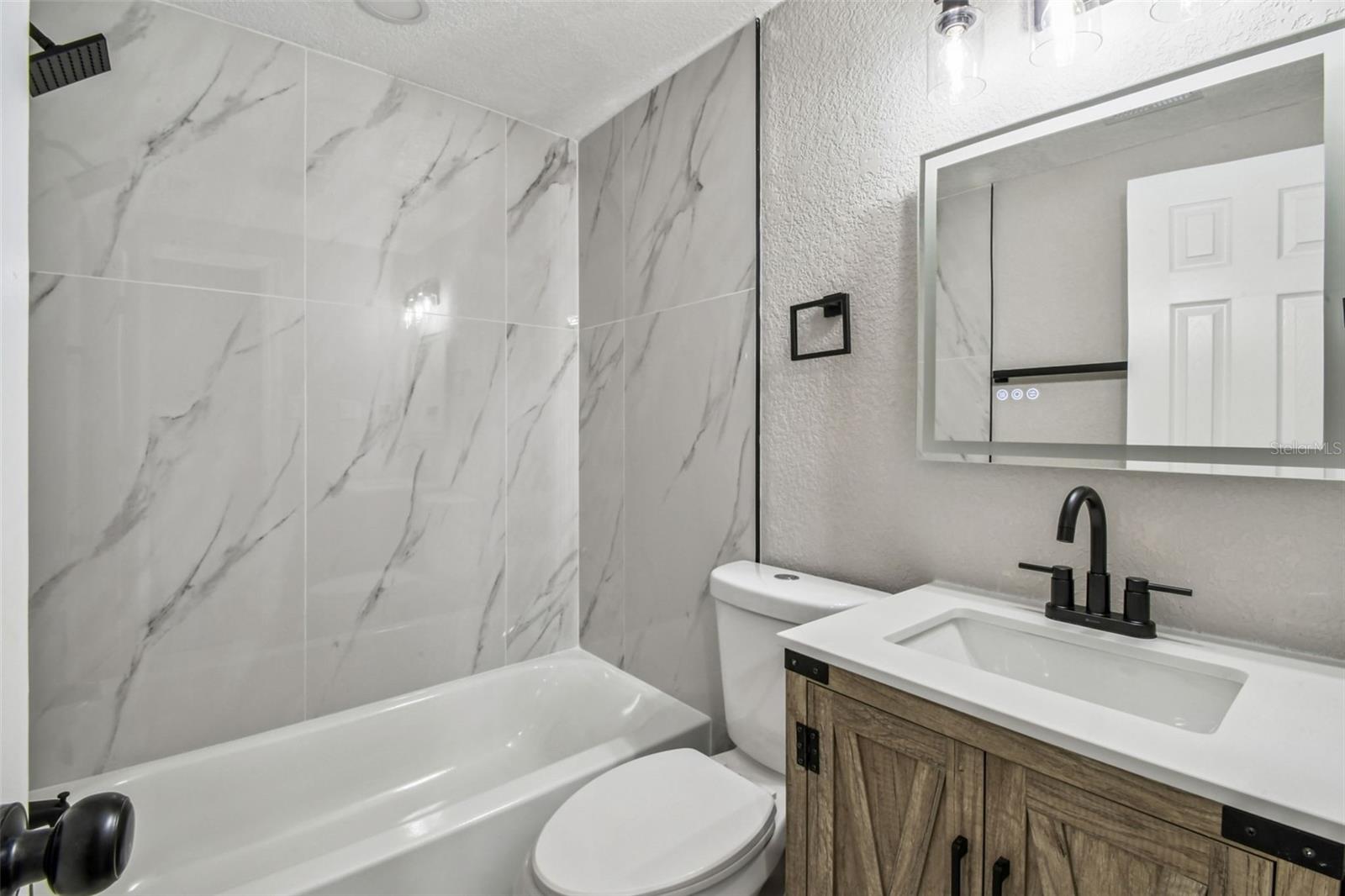 SULTANA GLADE - Residential